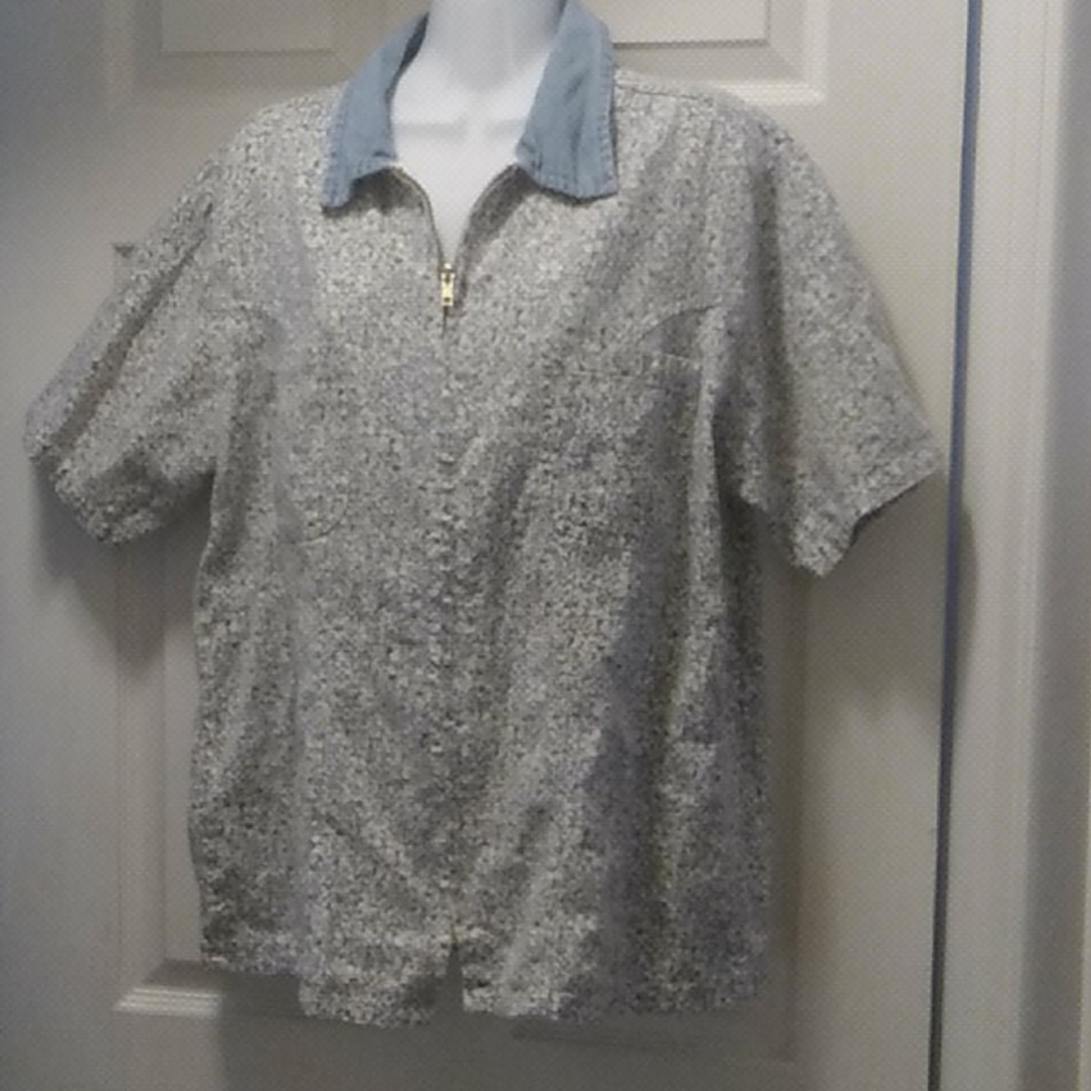 Cherokee 18 W Zippered Flowered Shirt - Picture 2 of 9